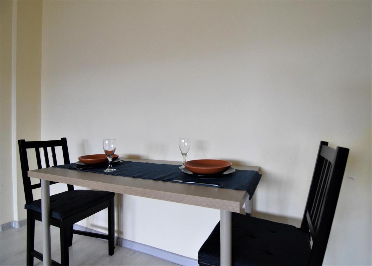 Gara De Nord - Resedinta Lui Calin Appartement Boekarest Buitenkant foto